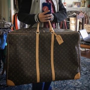 Louis Vuitton Sirius 70
